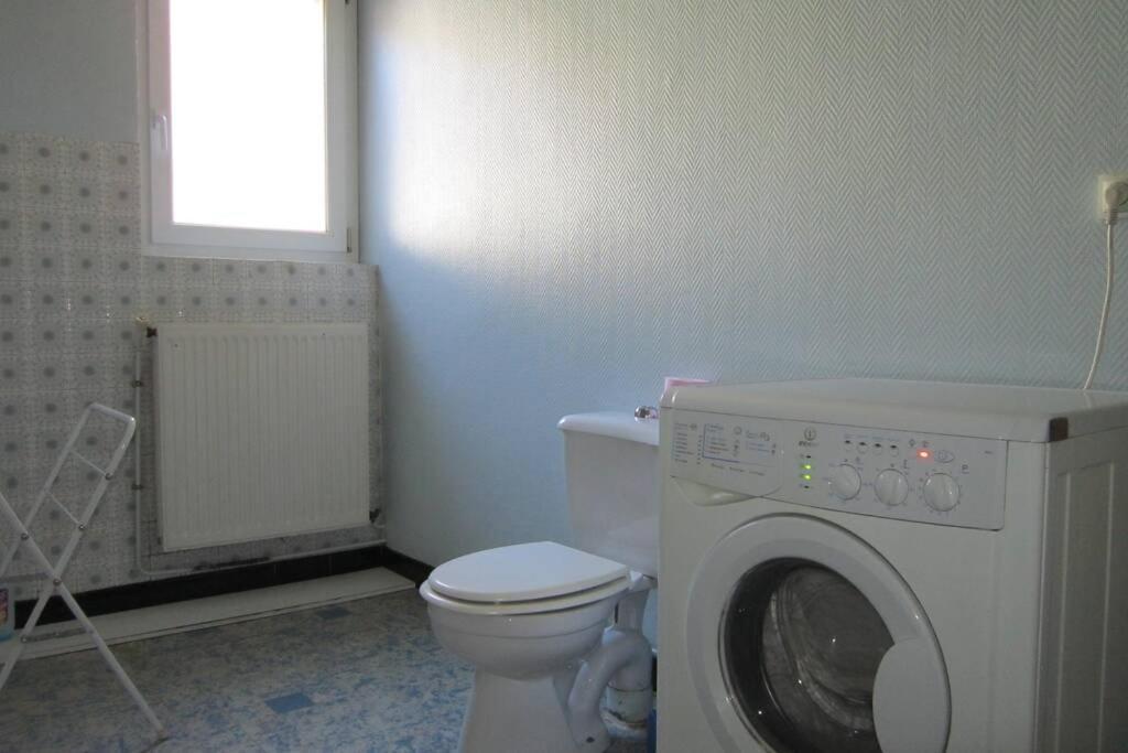 Appartement Rdc Maison De Village Savignac-les-Ormeaux Esterno foto